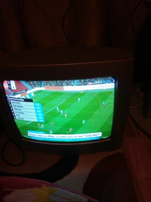 Vind televizor preti 100 mulțumes