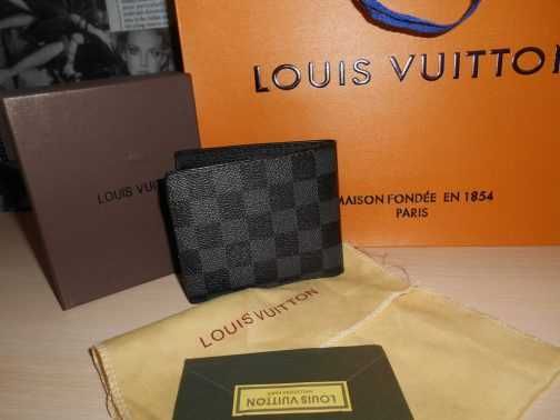 Portofel pentru bărbați Louis Vuitton  011