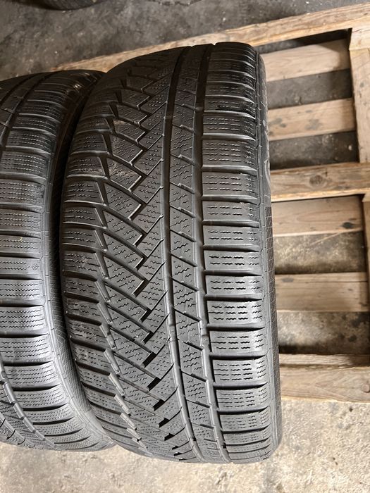 2 anvelope iarna 225/50/17 , Continental !