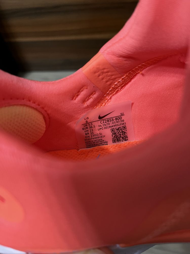 НОВИ Nike Air Zoom / Flyease