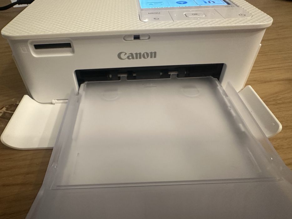 Imprimantă foto Canon SELPHY CP1500 + hârtie Canon RP-108