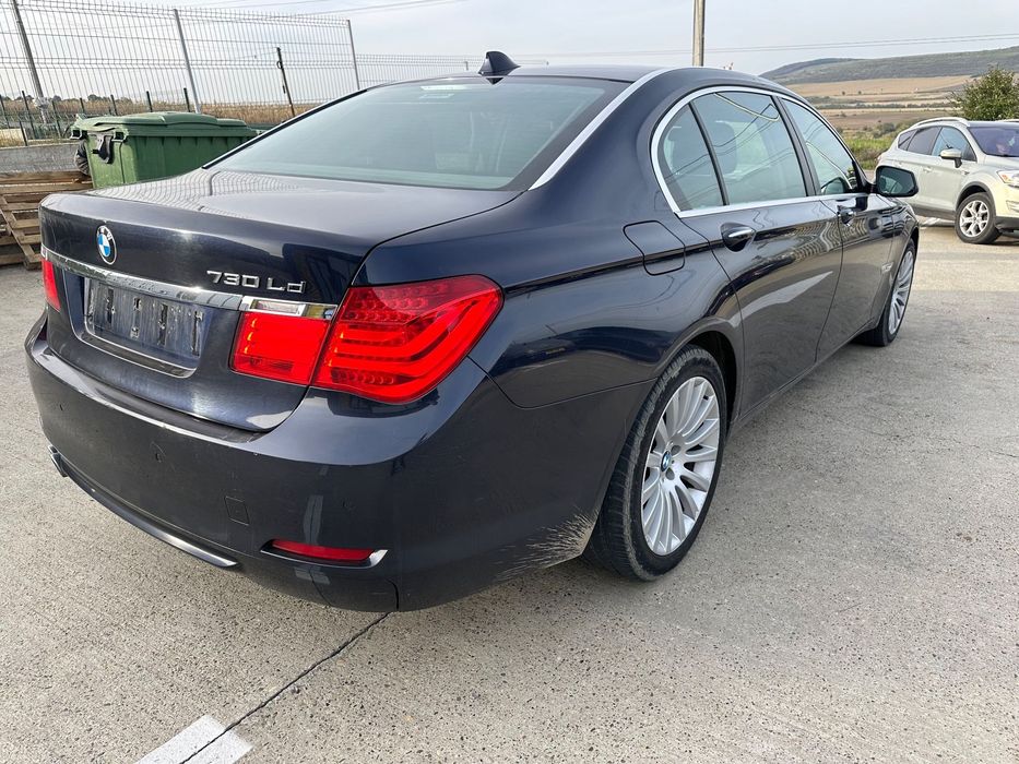 Dezmembrez / Dezmembrari / Piese / Accesorii Bmw seria 7 f01 long 3.0d N57D30A  245 cp 2010 negru