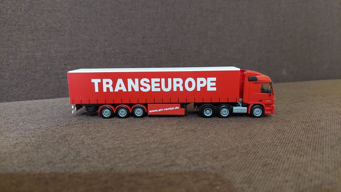 Камиончета Herpa 1:87 Mercedes Actros