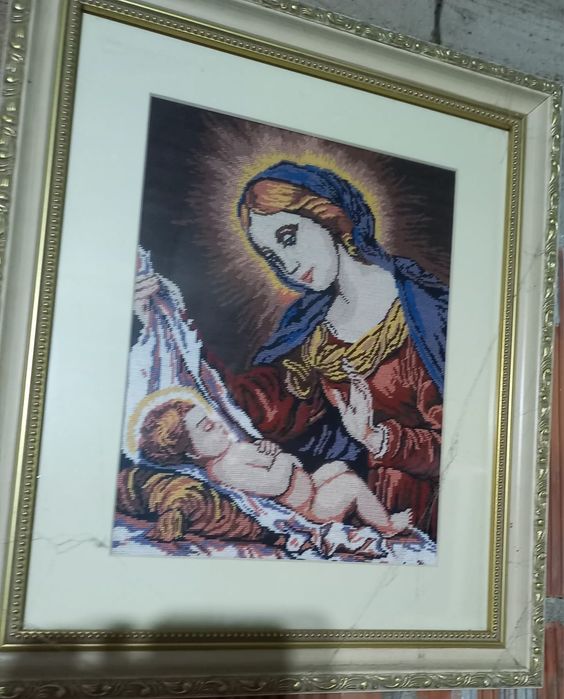 Vând tablouri goblen ,cusute manual!