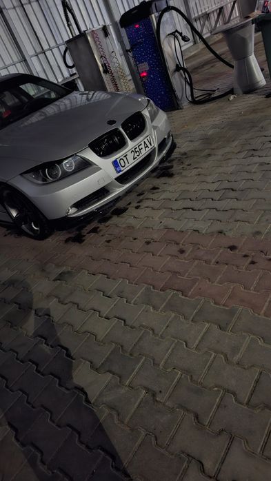 Vând bară față  e90