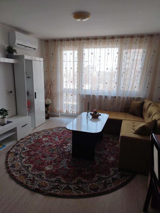 Дава се под наем Двустаен апартамент в София, Люлин 5 - 76 кв.м за 475 € - Снимка #2