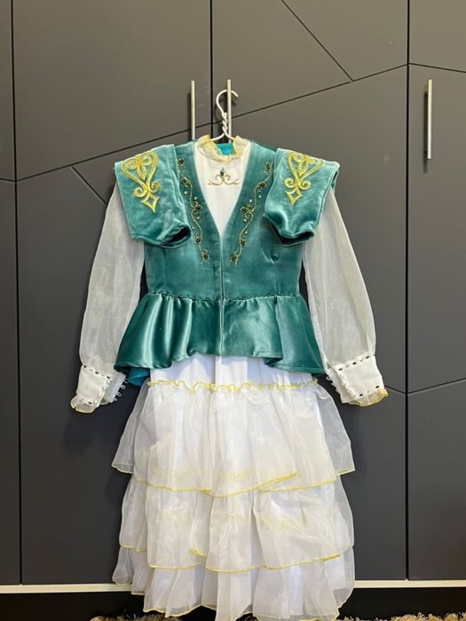 Казахский костюм для танцев