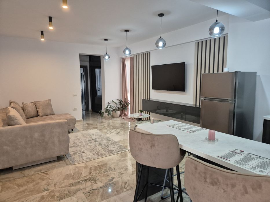 Inchiriez apartament in Eforie Nord