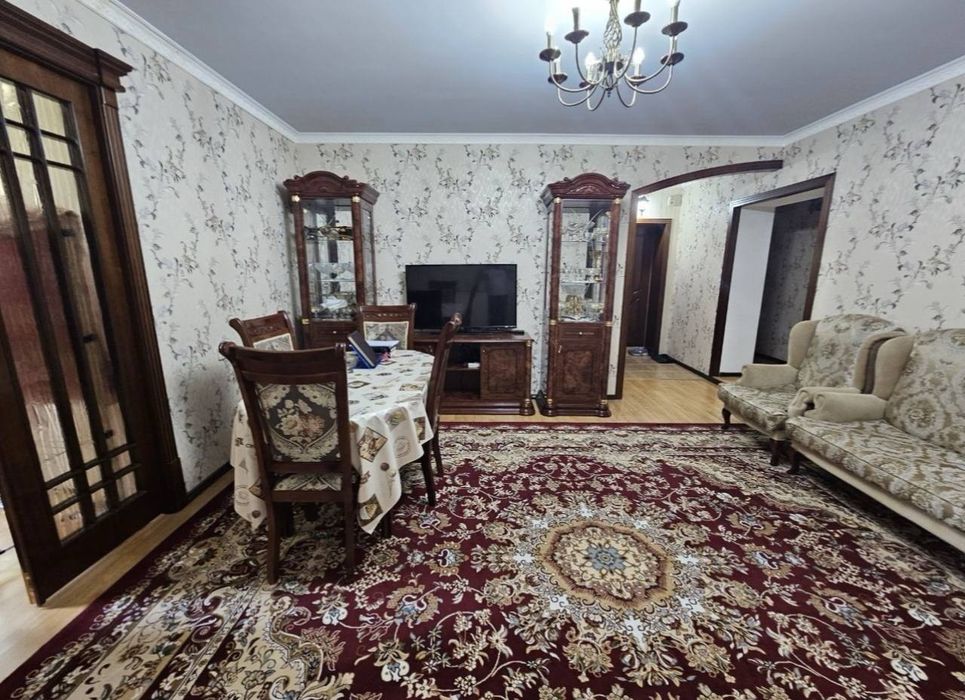 Продаётся 4х комнатная ЦУМ