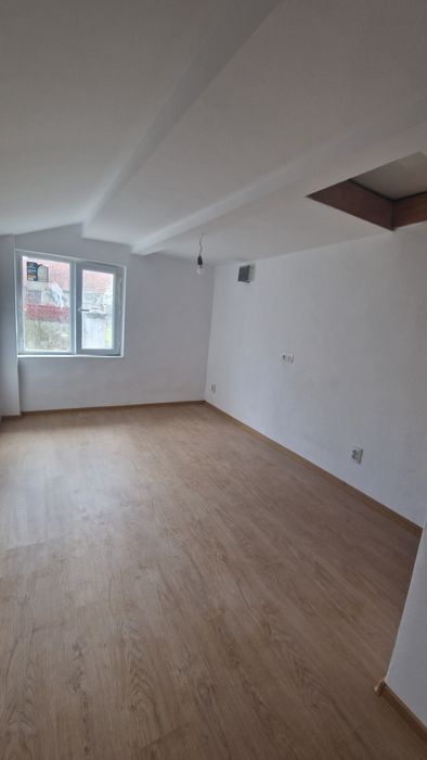 Casa 3 camere renovata