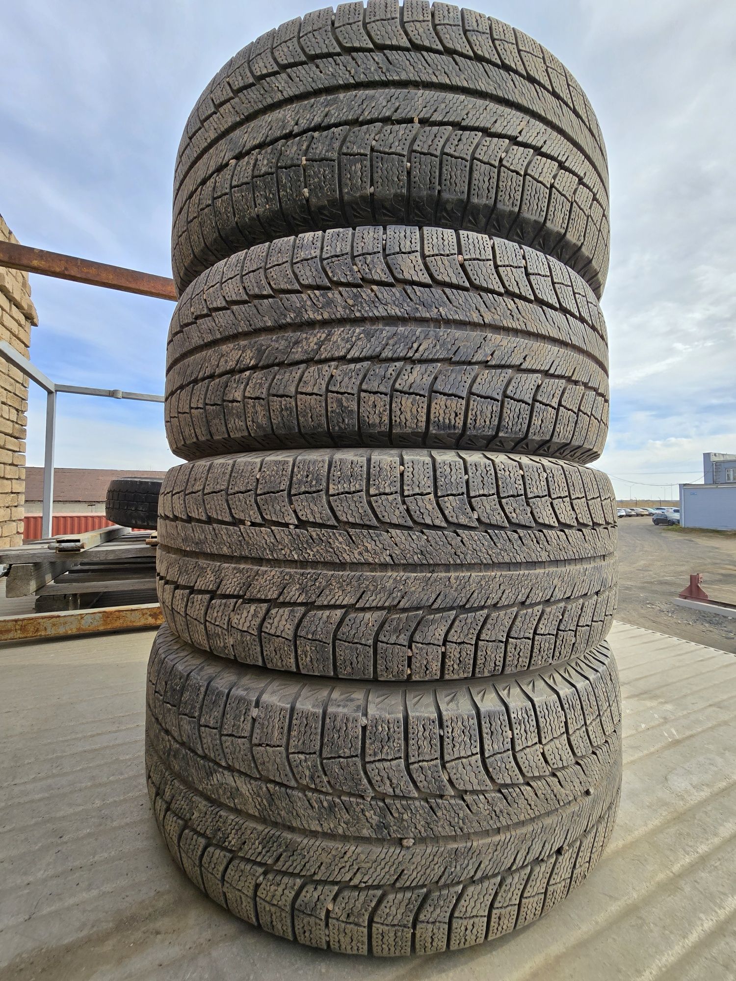 MICHELIN Latitude X-Ice 2 265/60 R18