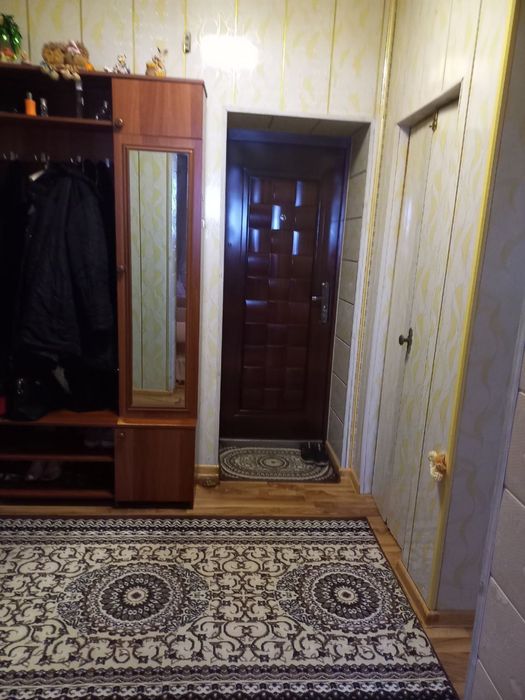 Продается 3 комн. квартира, в центре г. Карши, ориентир Сардоба чойх.