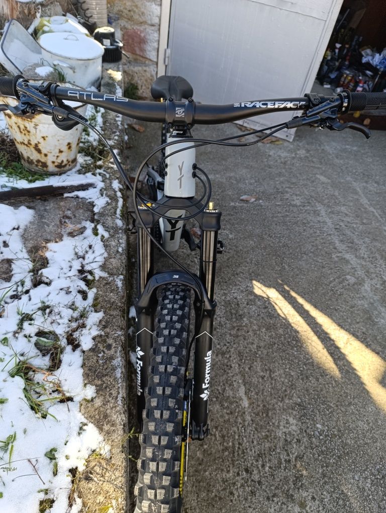 YT capra core 2 custom 29 L размер НОВО