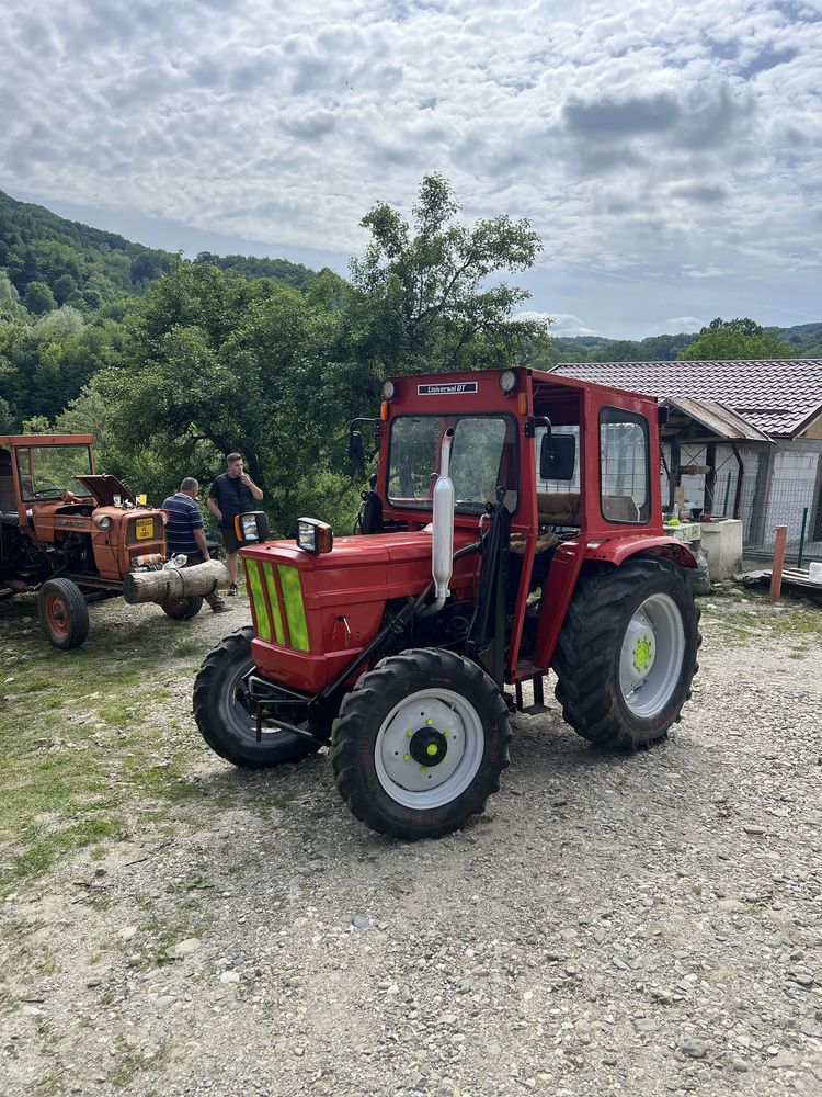Tractor de vanzare