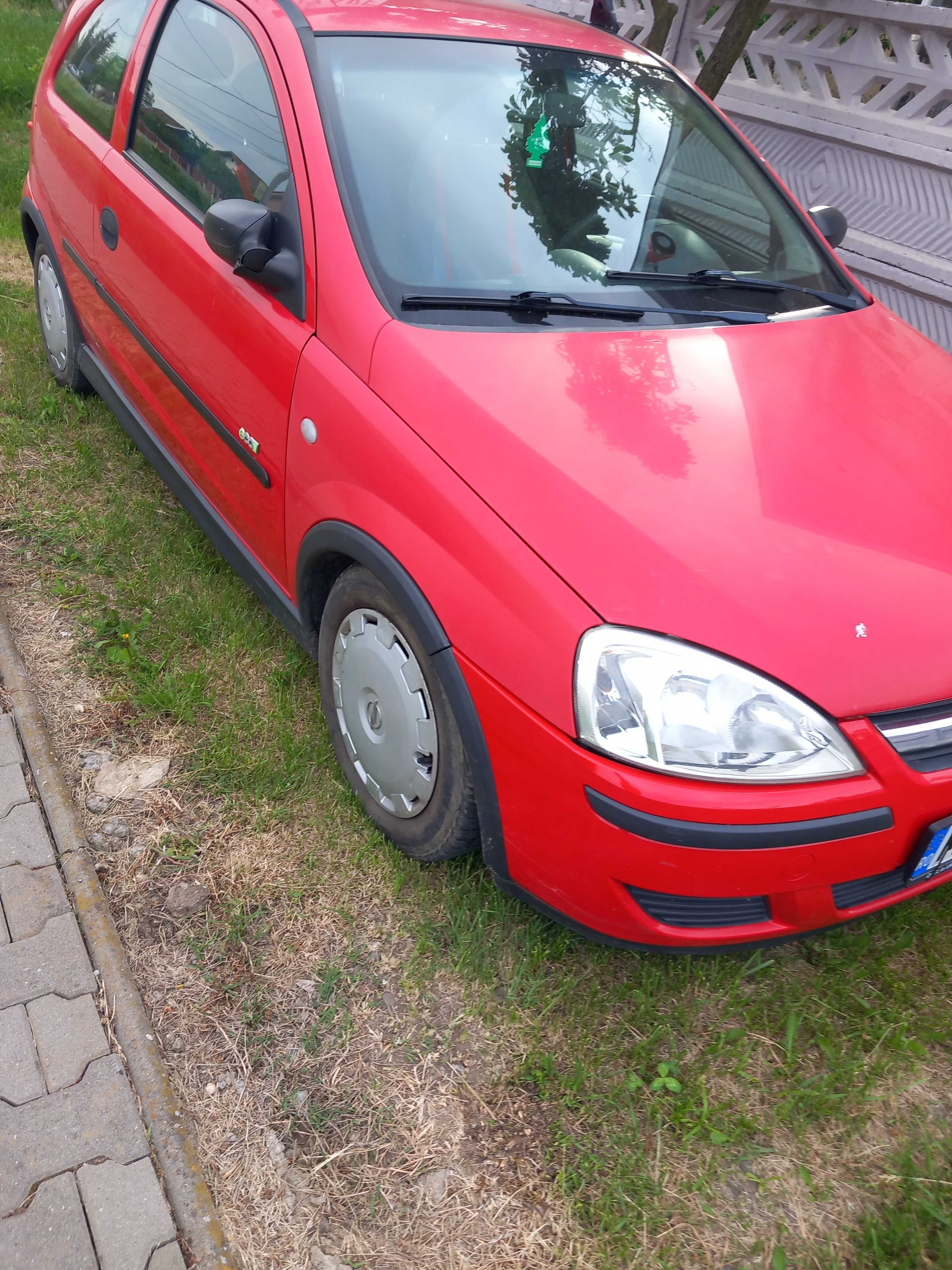 Vand autoturism Opel Corsa. C. An fabricatie 2006 , benzina .