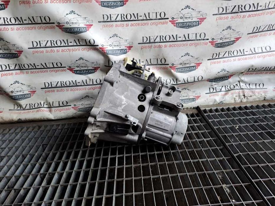 Cutie Viteze 1608511780 20ET03  Peugeot 2008 1.6 Vti 5FS 120 Cai