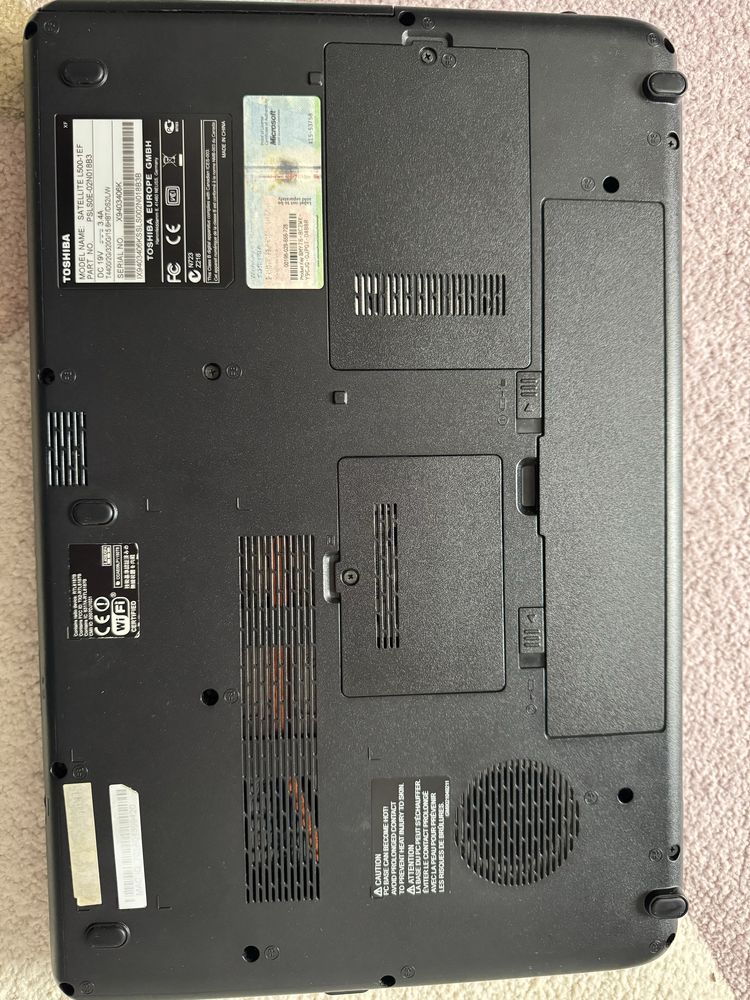 Лаптоп Toshiba Satellite L500-1EF