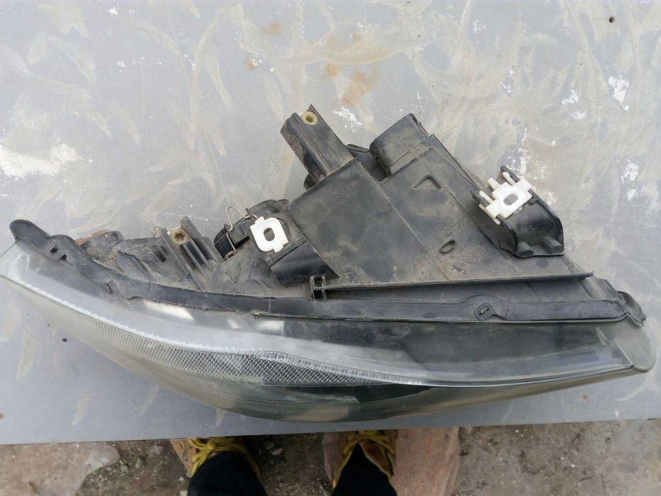 Фар за БМВ първа серия