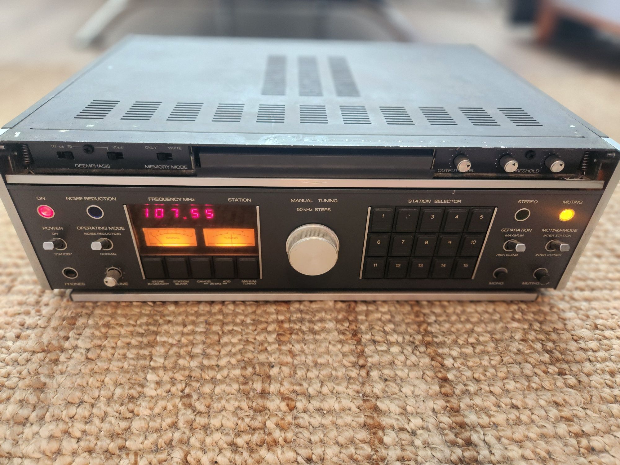 Rar - Revox B760 tuner