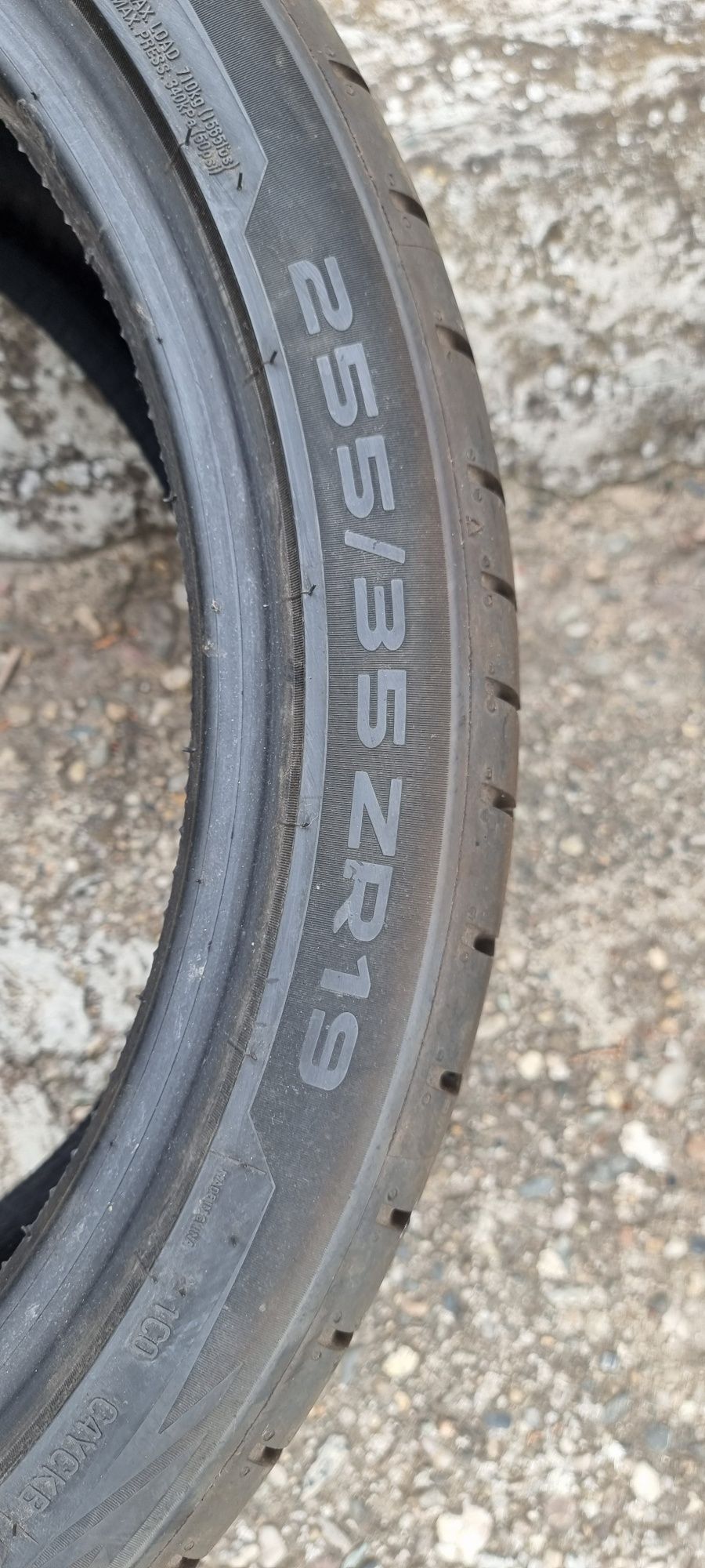 Anvelope Nokian 255 35 ZR19