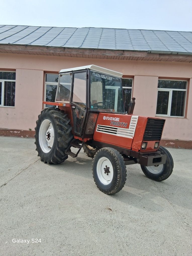 Tractor fiat 780