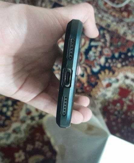 Pocophone F1 (Poco F1) 6 GB / 64 GB MEMORY