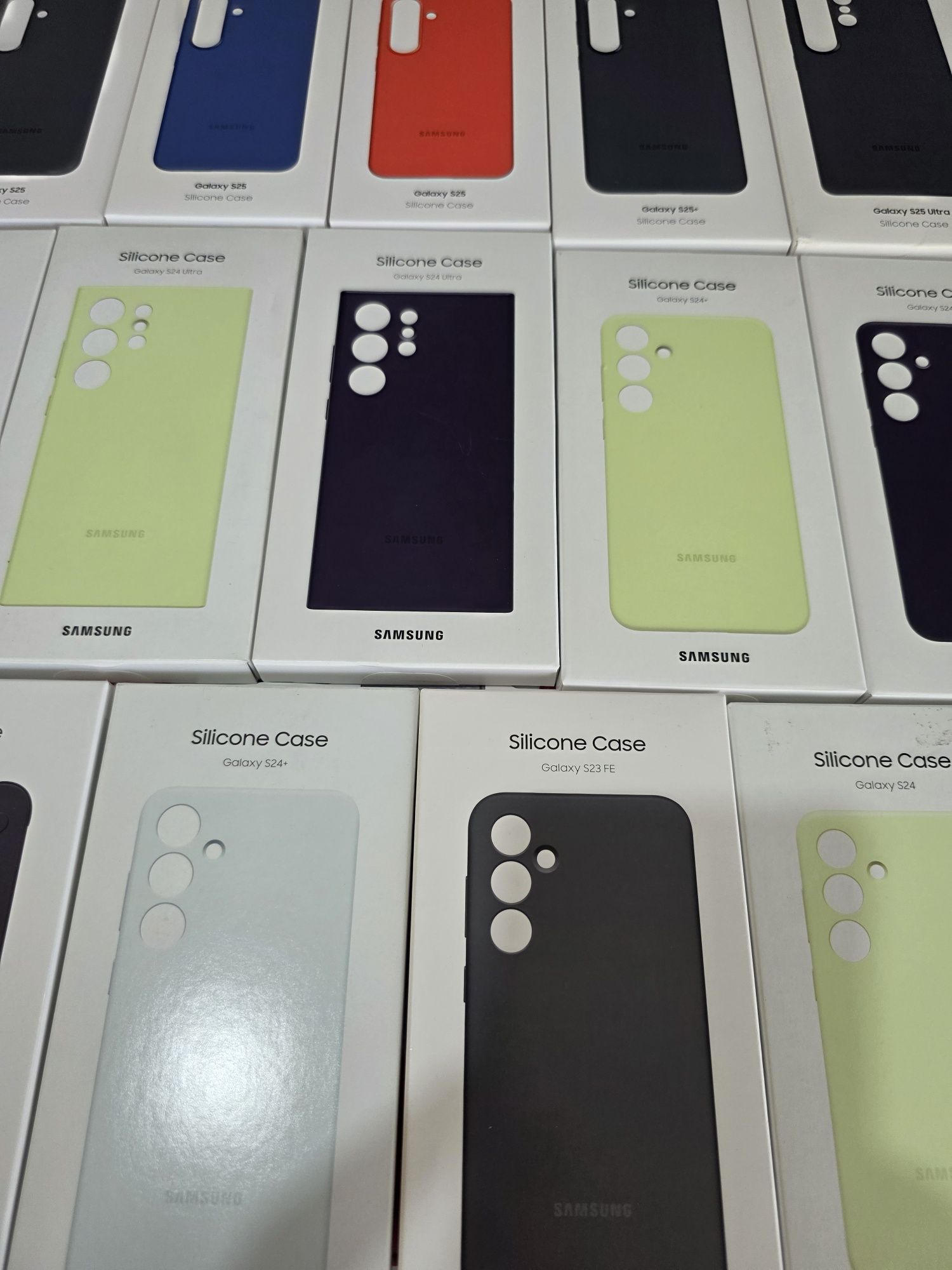 Samsung Galaxy S25,S25 Ultra,S25+,S24+,S24 Ultra,S23FE,S24 гръбчета