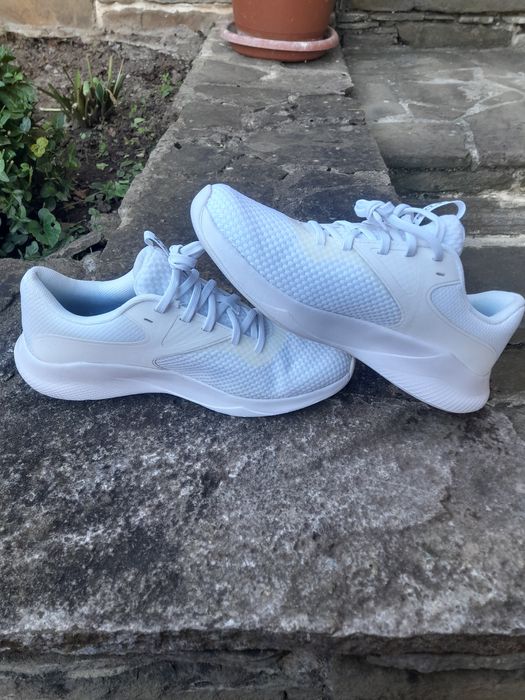 Under Armour Ua W Charged Aurora 2