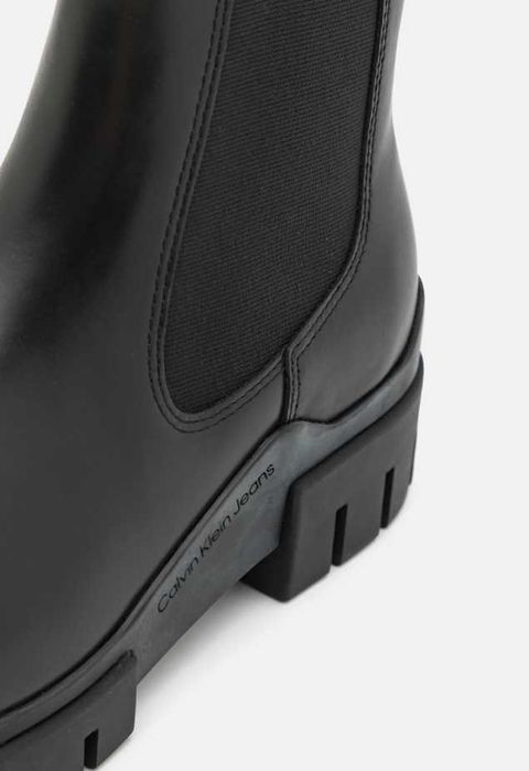Ghete chelsea 42 premium Calvin Klein NOI piele naturala moale