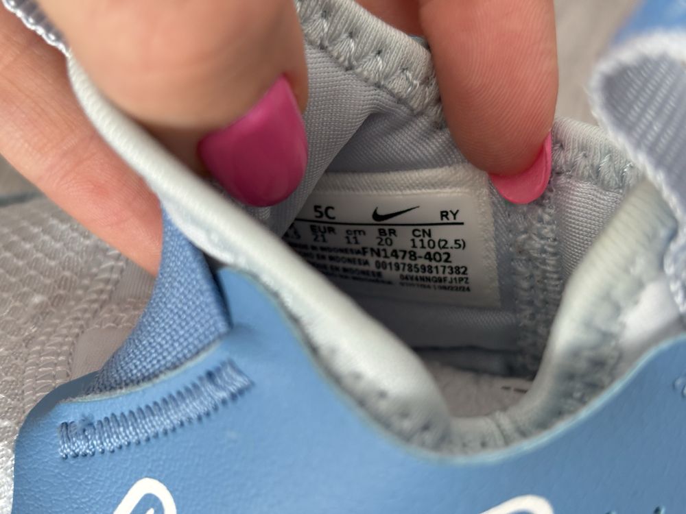 Маратонки Nike 21/22