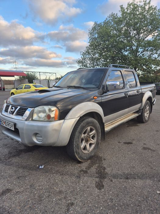 Nissan Navara D22 an 2003 motor 2.5