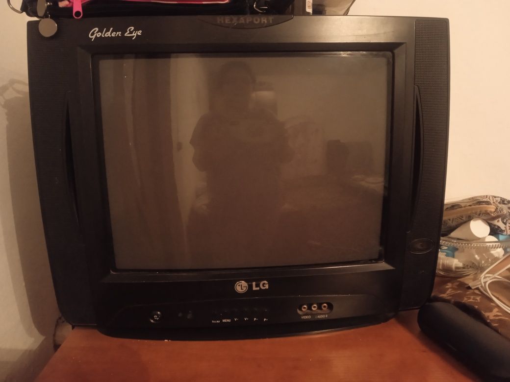 Телевизор LG ,  продам ,рабочии.