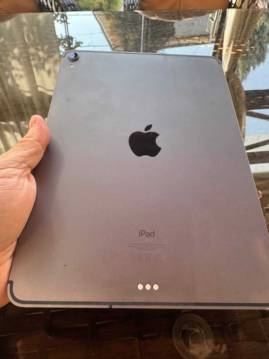 iPad Pro 11 дюймов WiFi+Sim и iPad 10-го поколения