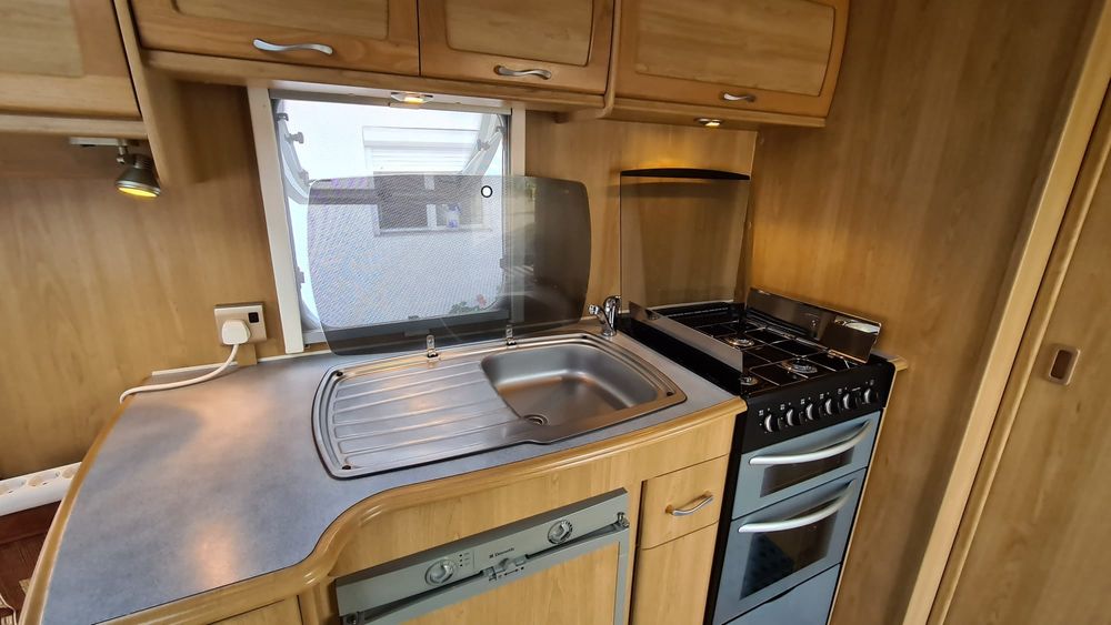 Rulota Lunar Spirit 2005 înmatriculată stare excelenta