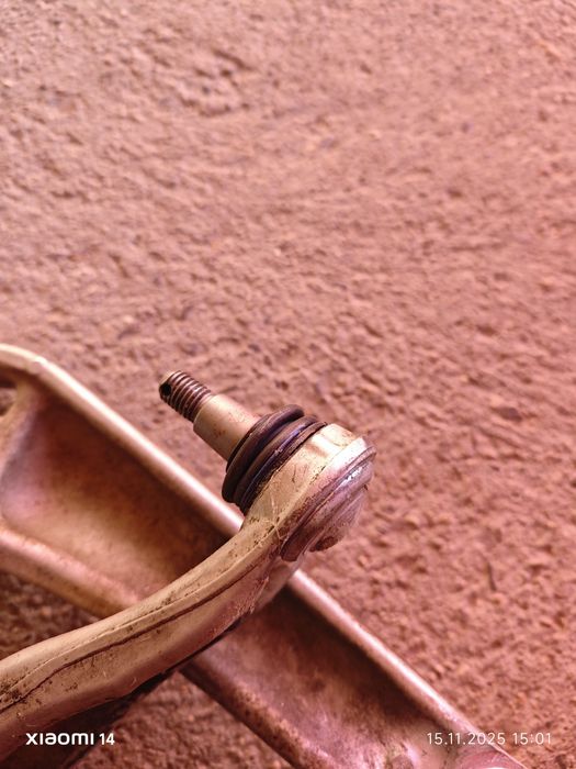 Предни носачи Хонда Сивик 8-ма