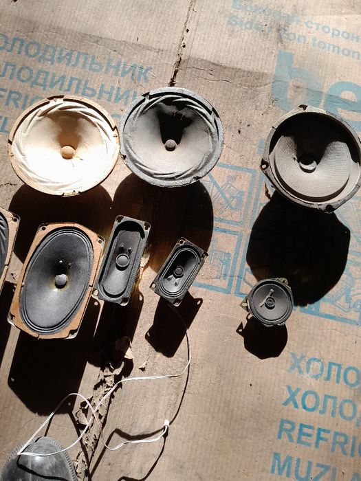 Динамики разные б/