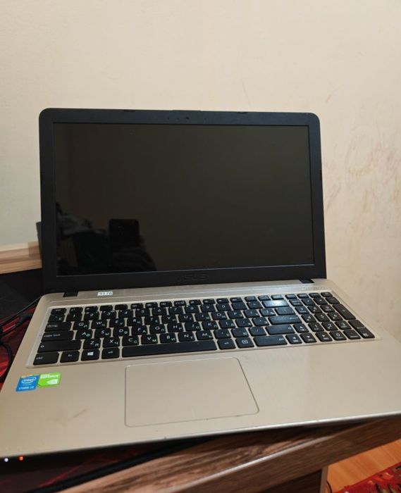 Ноутбук Asus Core i3-5005