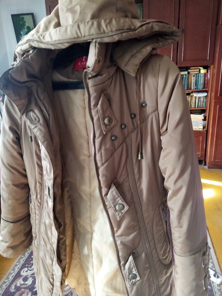 Куртка зимняя женская44, 46р.