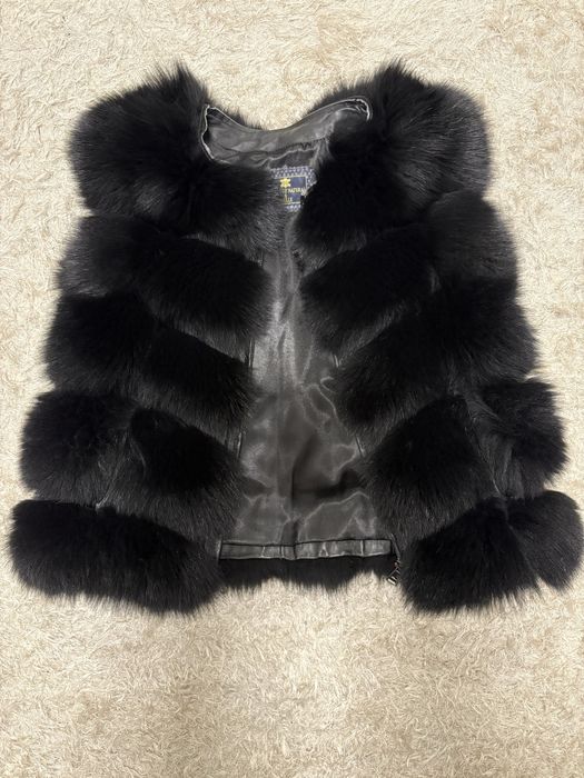 Haina din blana naturala si piele naturala