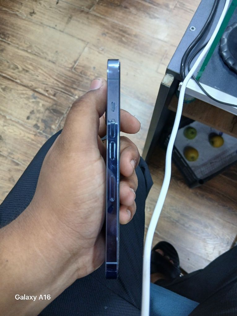 Iphone13 pro 128/77%