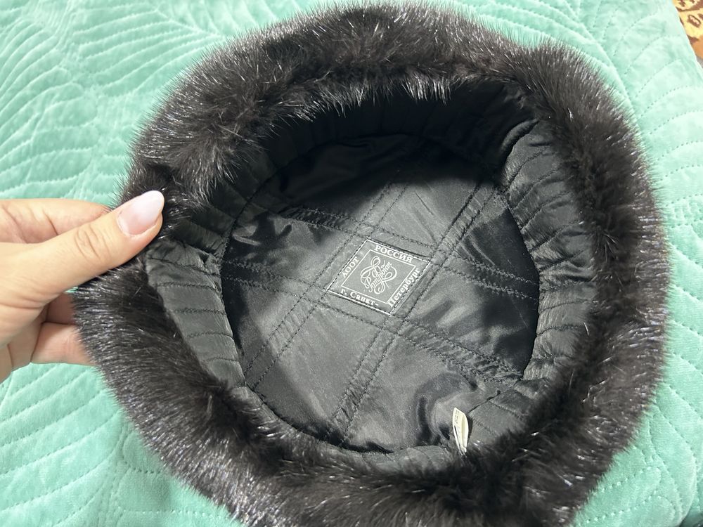 Продам 2 норковые шапки