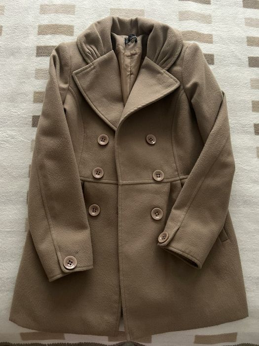 Дамско палто+ комплект шалове