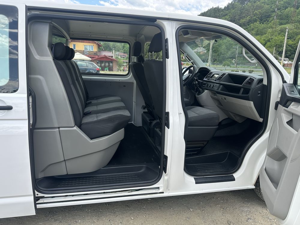 Vw transporter T6 maxi lung facelift cu 6 locuri