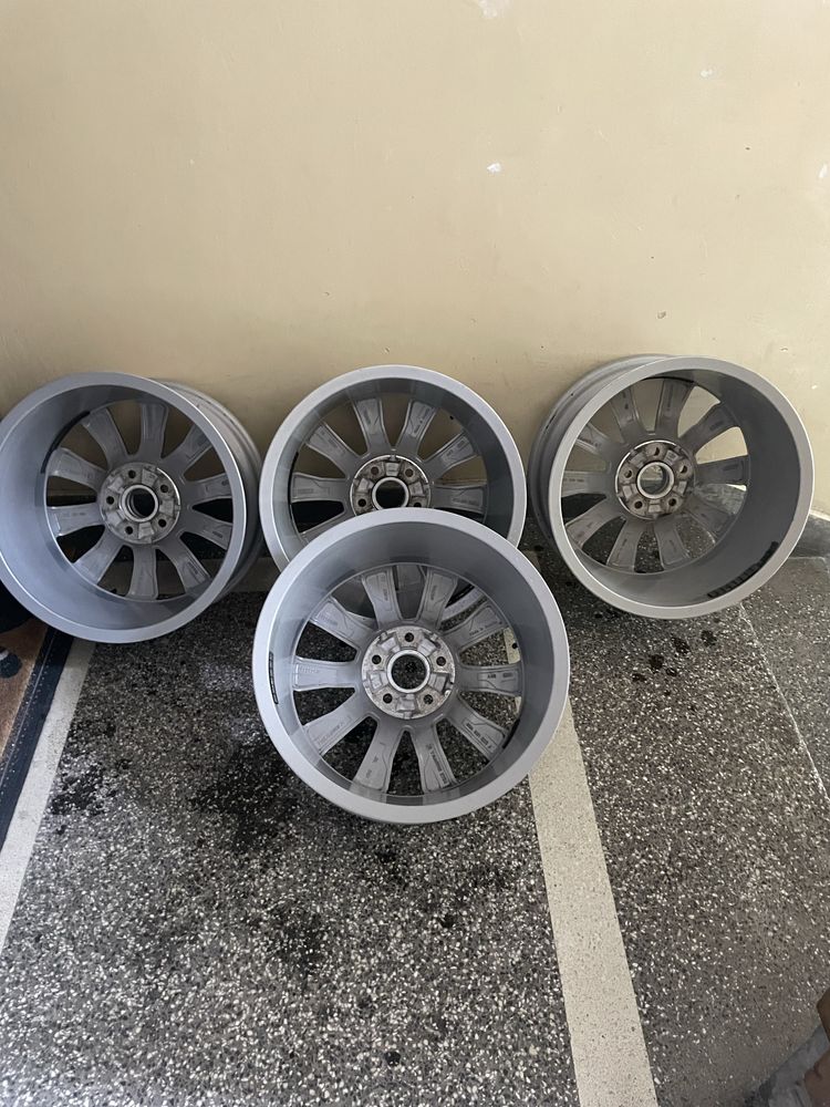 Оригинални джанти 17 за VW / AUDI