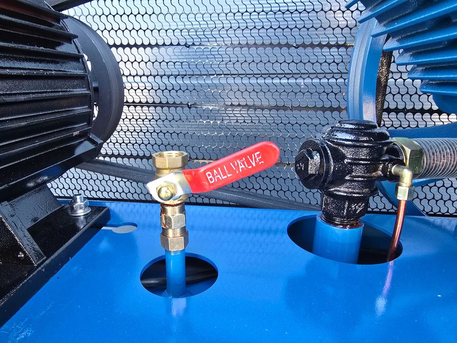 Компресор за въздух 300л.7.5 KW / 10 HР / 12.5 бара.TACH -1200л/мин