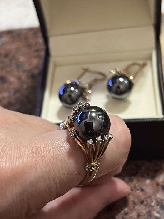 Золото 585* Гематит и бриллианты.Комплект "Чёрный жемчуг"