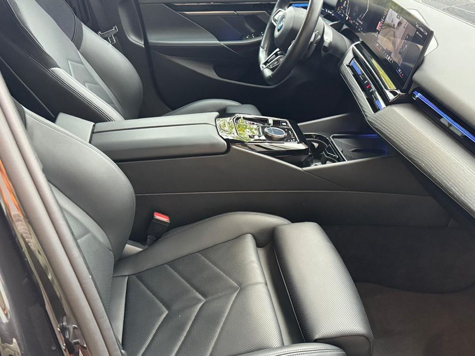 BMW 520 Mpaket/Mild hybrid diesel/icon Glow/