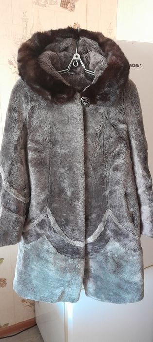 Шуба с капюшоном