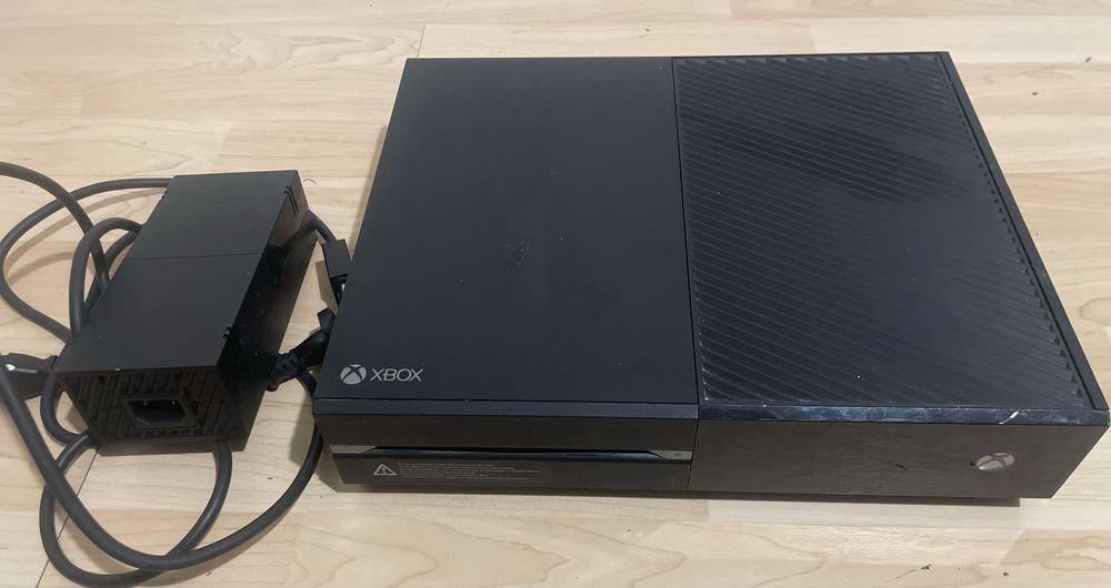 Xbox One 500GB Дефект