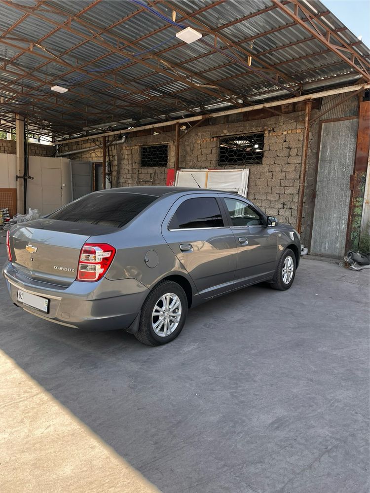 Chevrolet Cobalt 4-pozitsiya, AT